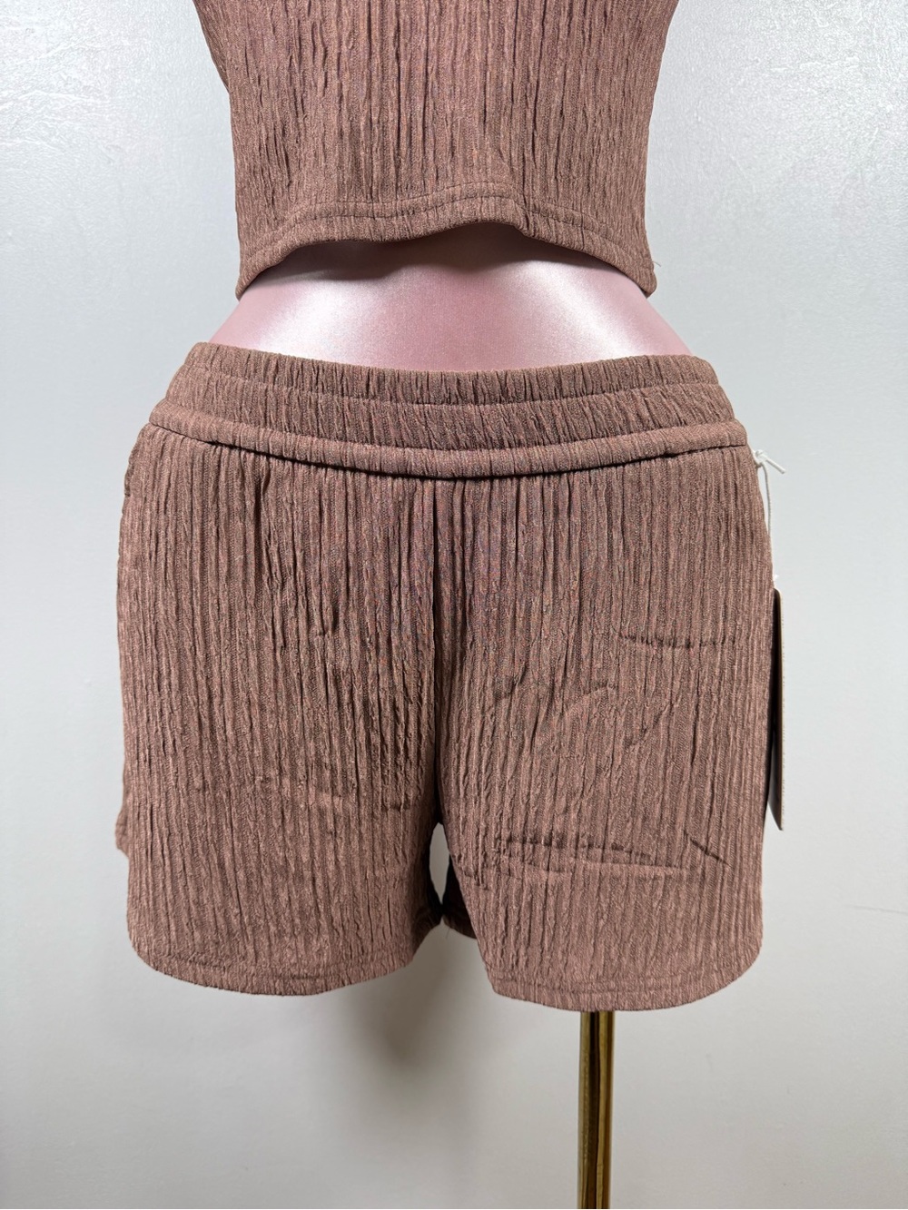 New Mix 2-Piece CropTop & Shorts Set Mocha NWT Size Small - Picture 7 of 8